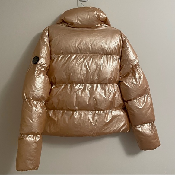 Noize Shimmering Gold Puffer Jacket - Picture 15 of 16